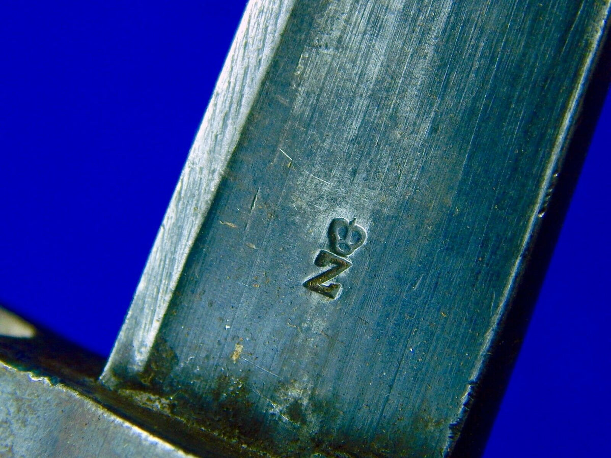 Dutch WW2 HEMBRUG Fighting Knife Knives for MANNLICHER 2 Versi