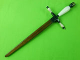 US Custom Hand Made by William (Bill) R. Herndon Large Dagger Fighting Knife & Scabbard
