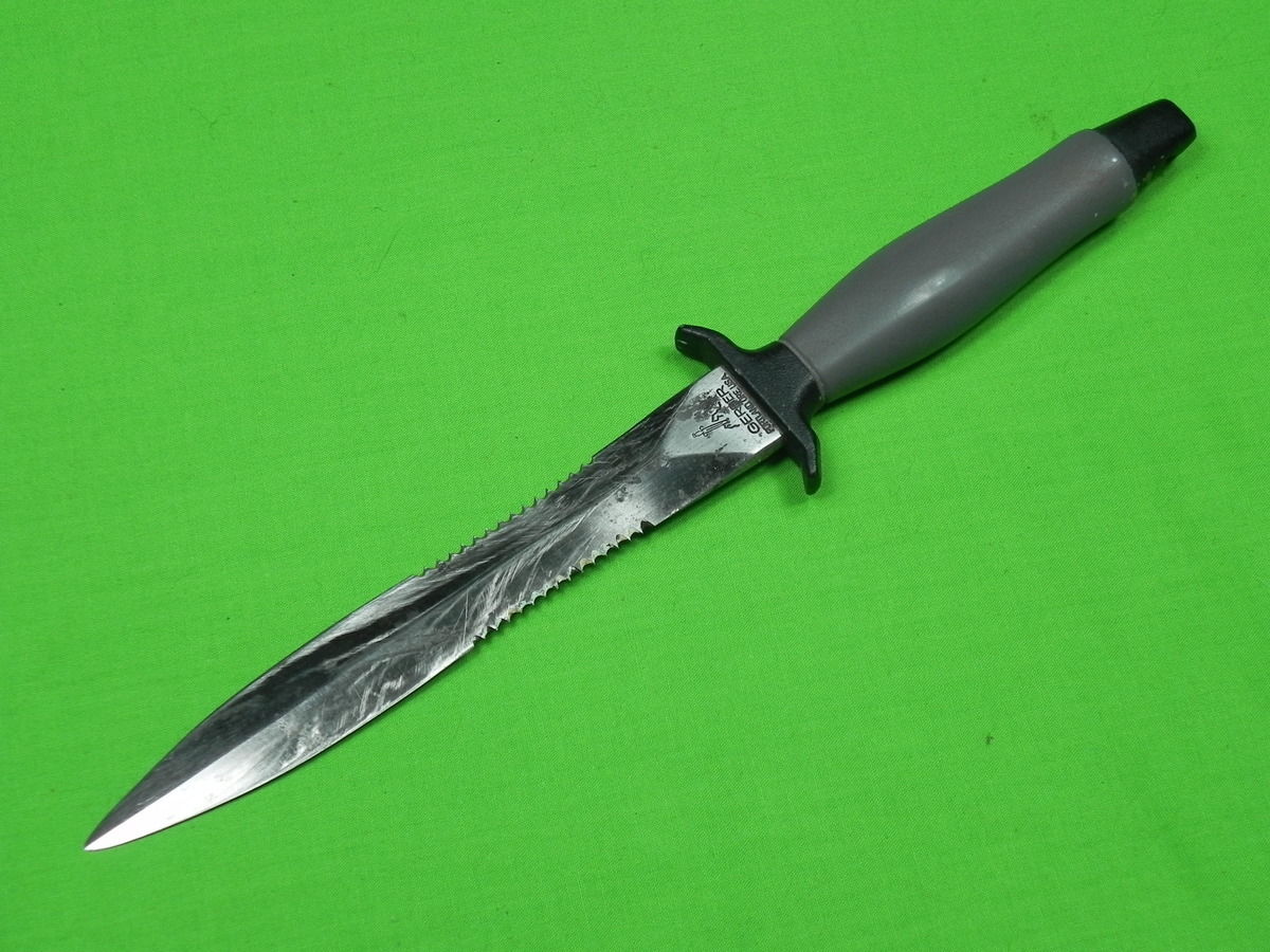 Vintage US GERBER MK2 Commando Fighting Knife & Sheath # 052956 ...