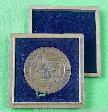 German Germany WW2 Bronze Table Medal w Japan Case