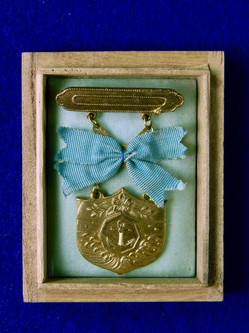 Japanese Japan Navy WWII WW2 Medal Order Pin Badge w/ Box 
