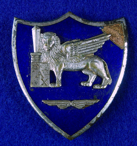 Vintage Italy Italian PAX Medal Order Badge Pin 