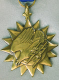 Vintage US USA 1971 Air Medal w/ Box Order Badge Award Star