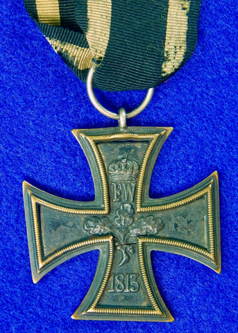 RARE German Germany WW1 Iron Cross 2 Class Non Silver Frame Medal Order Badge 