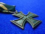 RARE German Germany WW1 Iron Cross 2 Class Non Silver Frame Medal Order Badge